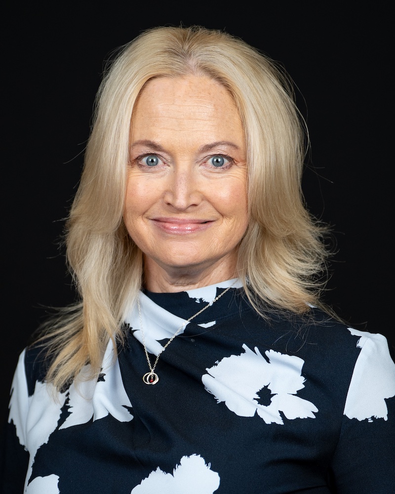 Kim Bissell headshot