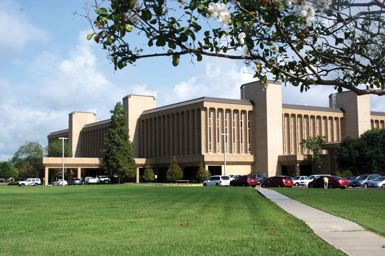 veterinary medicine building